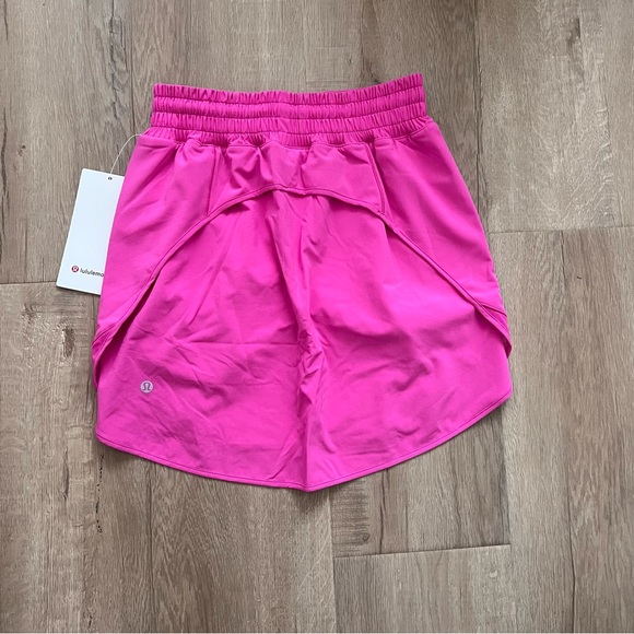Lululemon Hotty Hot High Rise Skirt Long Sonic Pink size 4 NWT - Picture 9 of 9